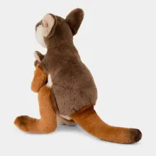 Wallaby con cría trasera