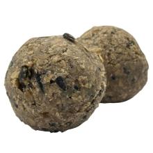 Bolas de sebo con semillas